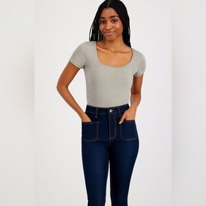 Ultra Flirt Glacier Grey Scoop Back Short Sleeve Top Juniors Medium NWT